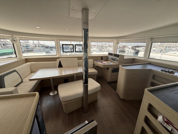 Image of Tigeer Royale yacht #8