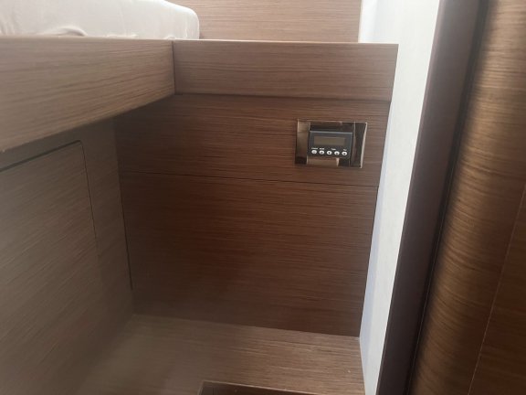 Image of Adventure yacht #25