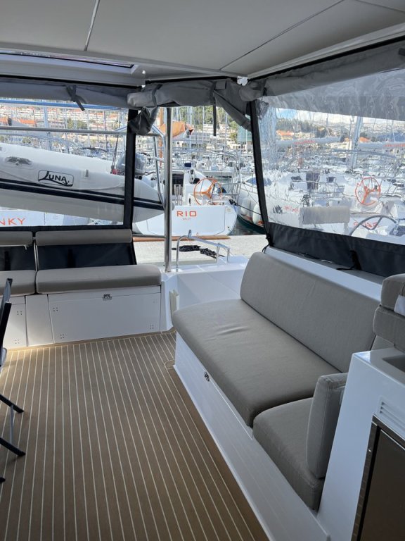 Image of Dream (cat) yacht #16