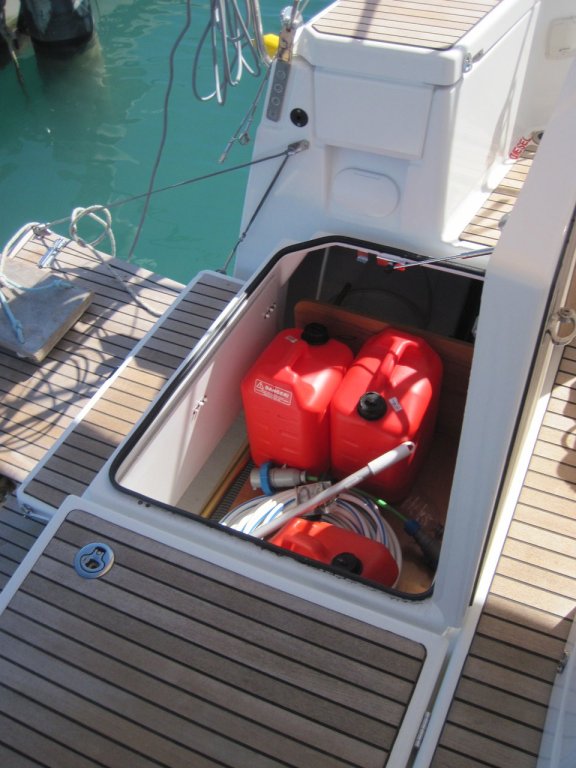 Image of Enrica yacht #31