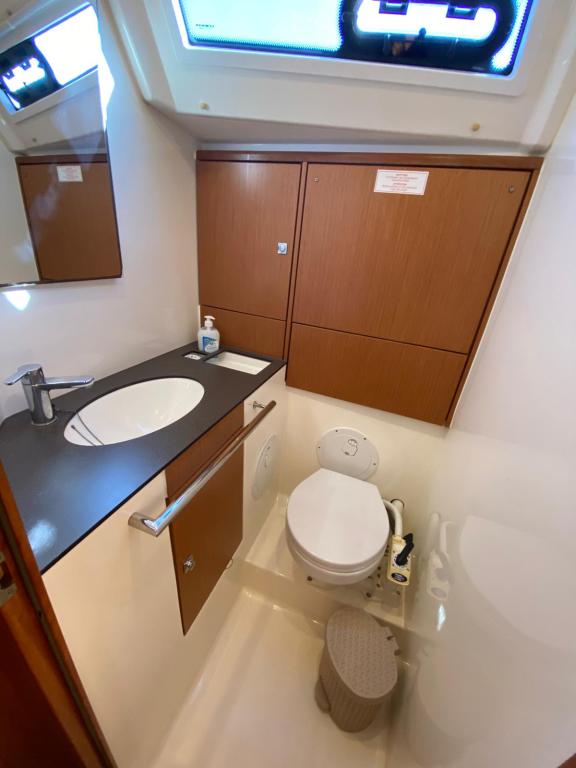 Image of Protein yacht #16