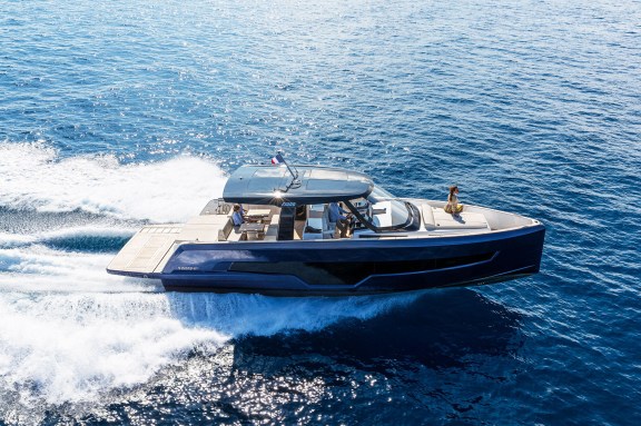 Image of Instant Crush yacht #13