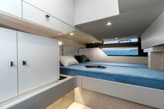 Image of Instant Crush yacht #30