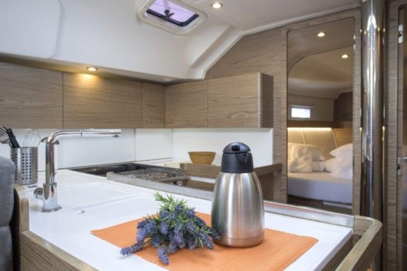 Image of Bingo yacht #12