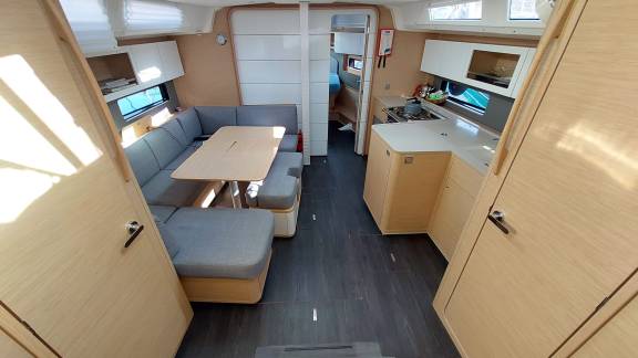 Image of Yin Yang yacht #7