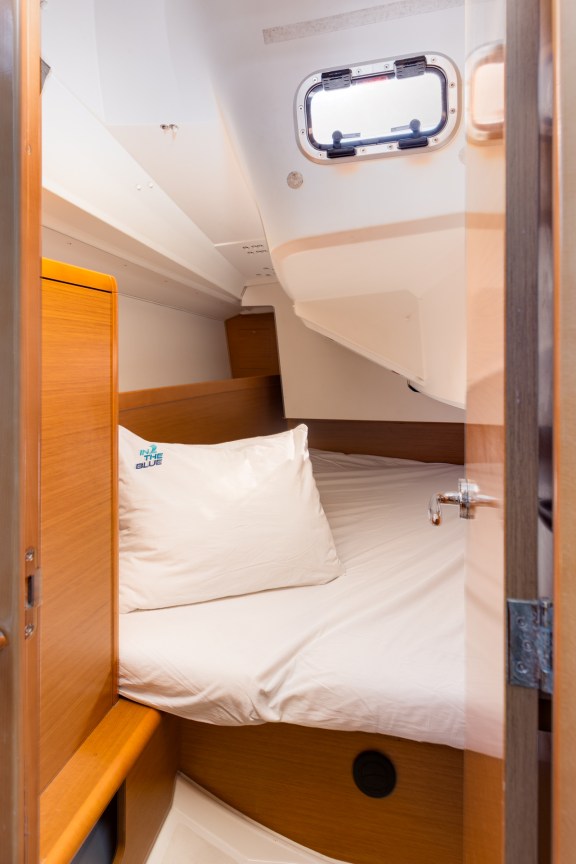 Image of Gin Tonic yacht #7