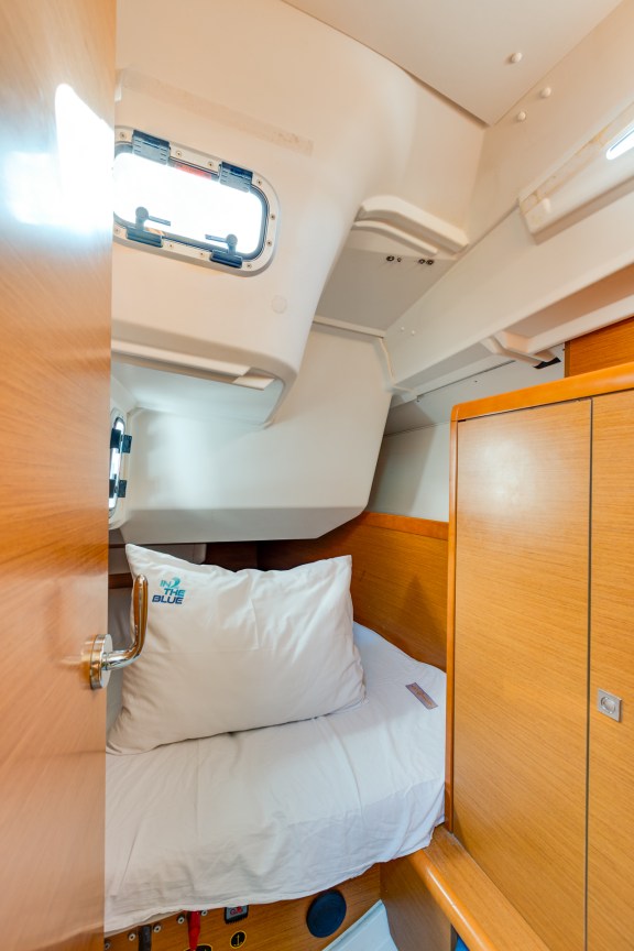 Image of Gin Tonic yacht #8