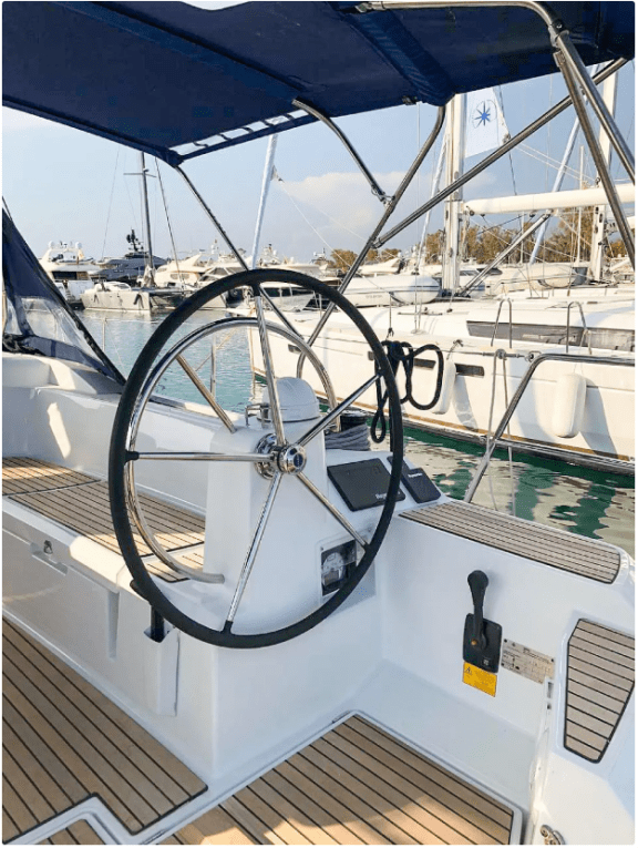 Image of Misty yacht #7