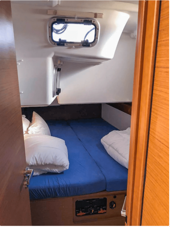 Image of Misty yacht #18