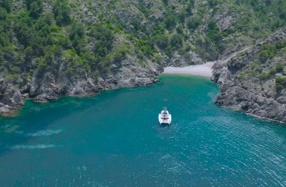 Image of Unconditional Love yacht #7