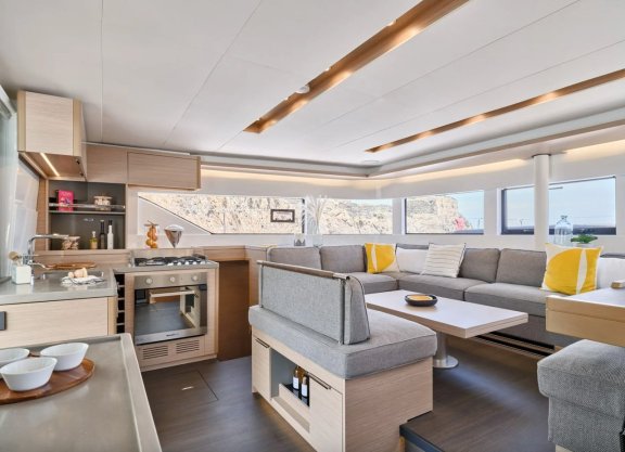Image of Unconditional Love yacht #15