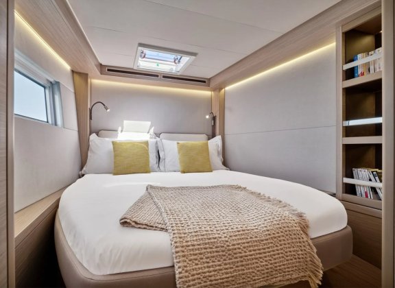 Image of Unconditional Love yacht #21