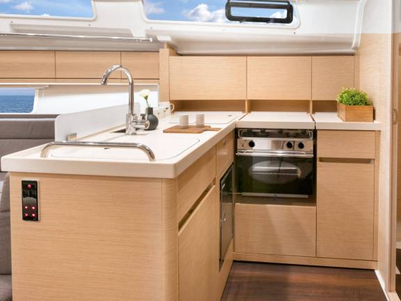 Image of Faro yacht #9