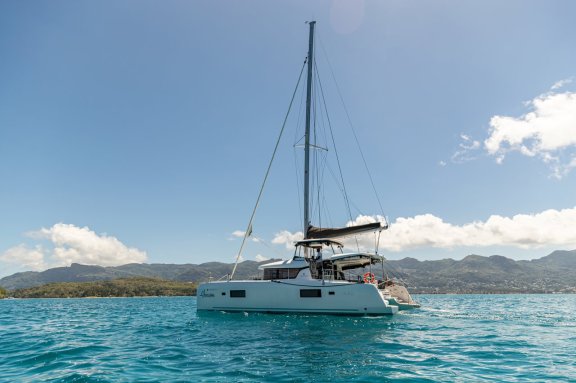 Image of Vanessa yacht #3