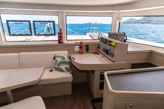 Image of Vanessa yacht #23