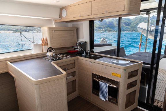 Image of Vanessa yacht #25