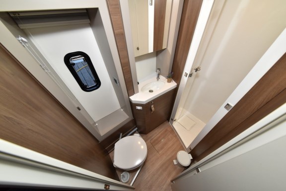 Image of Jako 2 yacht #29