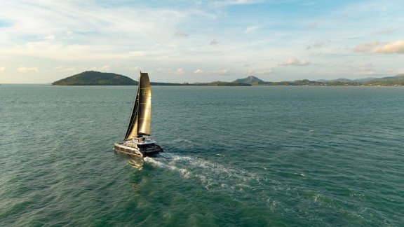 Image of E-Motion yacht #15
