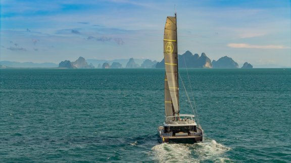 Image of E-Motion yacht #21