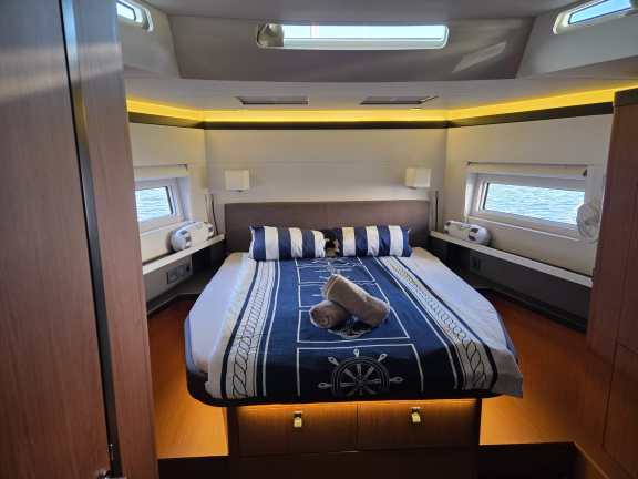 Image of Olga V yacht #9