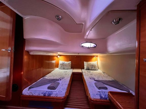 Image of Amigo yacht #11