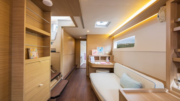 Image of Lodire yacht #6