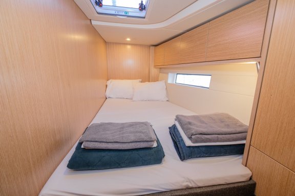 Image of Ghost yacht #17