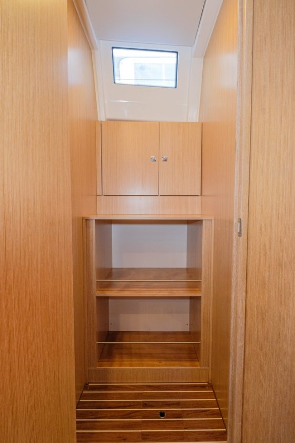 Image of Ghost yacht #23