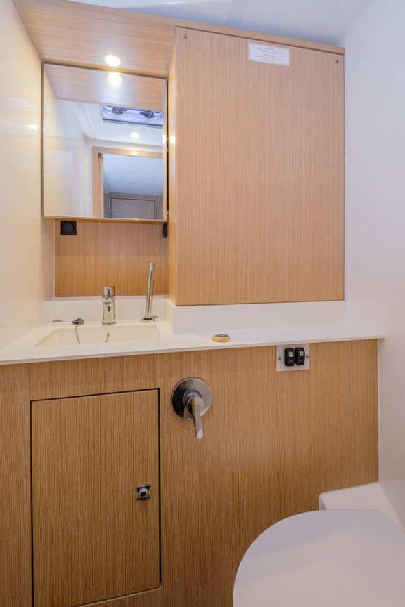 Image of Ghost yacht #25