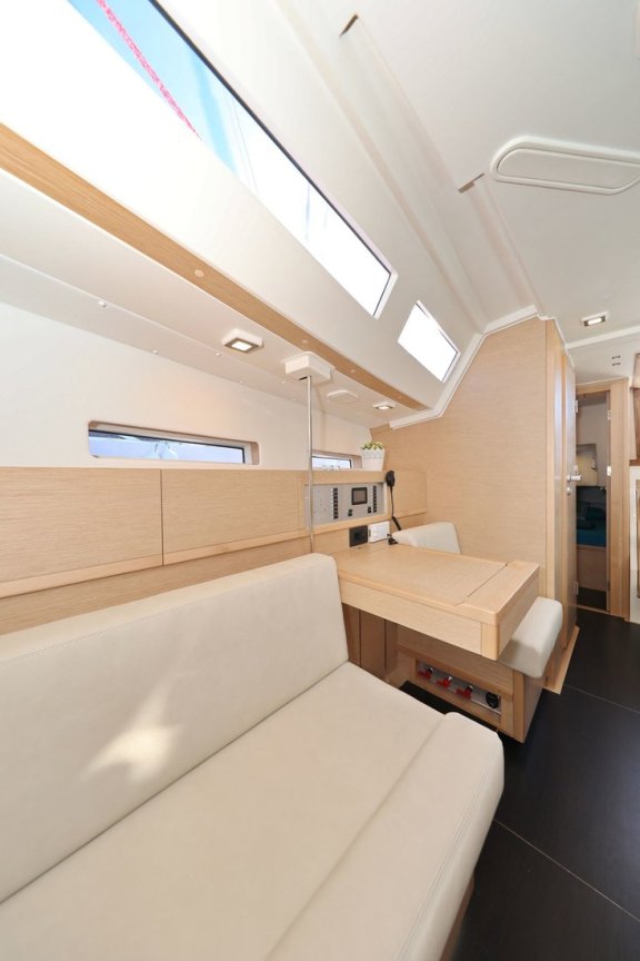 Image of Amore yacht #10