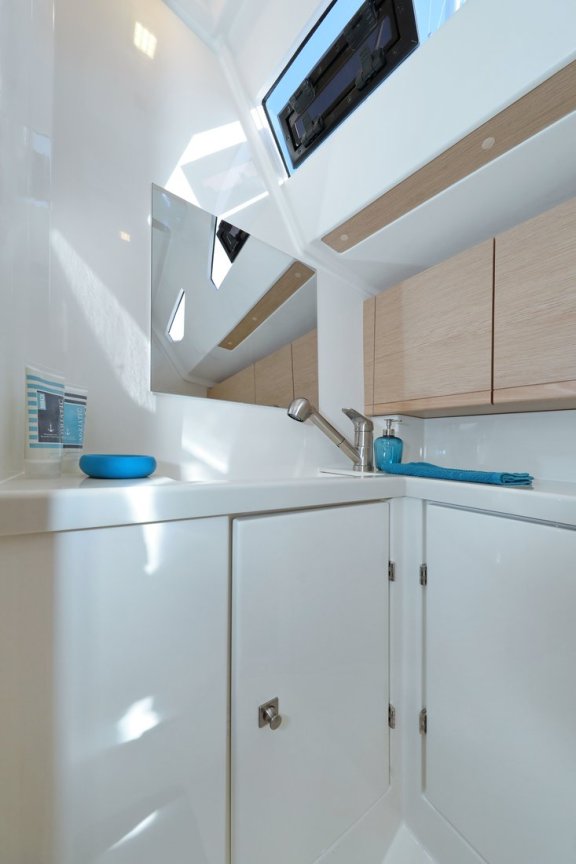 Image of Amore yacht #14