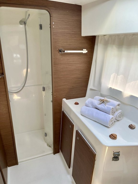 Image of Jutka yacht #26