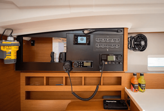 Image of Garfish yacht #9