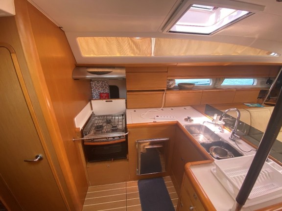 Image of Agios Nikolaos yacht #5