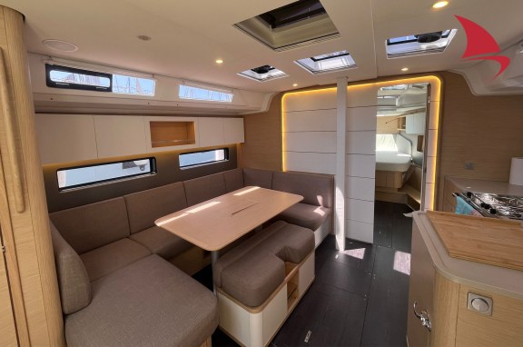 Image of Mandala yacht #7