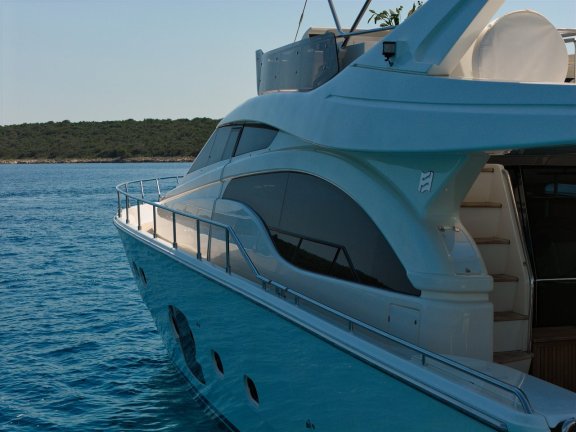 Image of M/Y Dominique yacht #14
