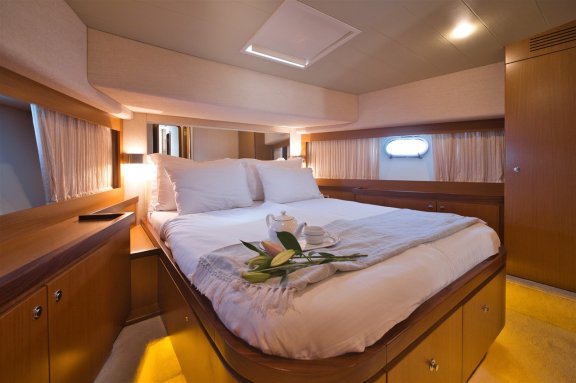 Image of M/Y Dominique yacht #32