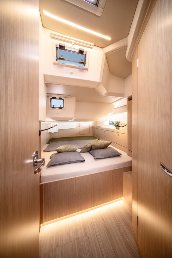 Image of Azzurra yacht #10