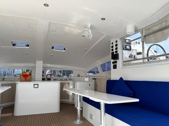 Image of Isle Phantom yacht #14