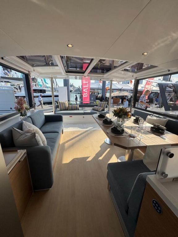 Image of Rosa Regale yacht #5