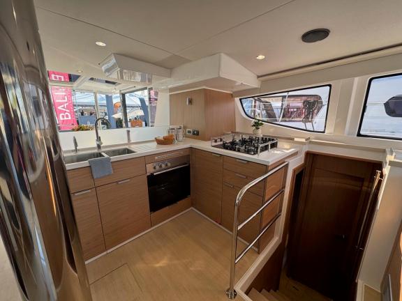 Image of Rosa Regale yacht #6