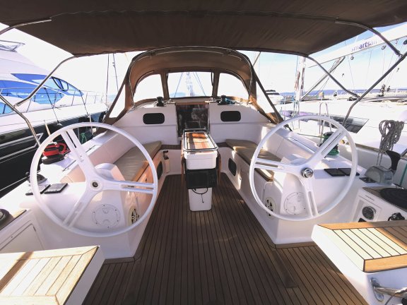 Image of Baby Boo yacht #5