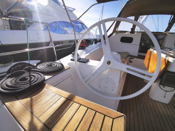 Image of Baby Boo yacht #7