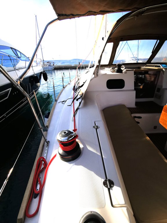 Image of Baby Boo yacht #9