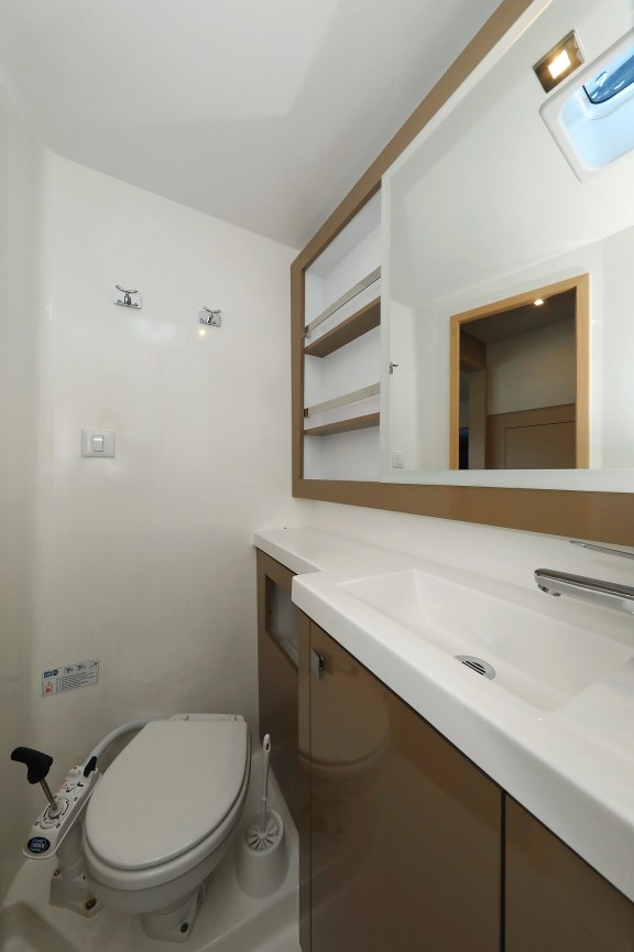 Image of Aquarius yacht #20