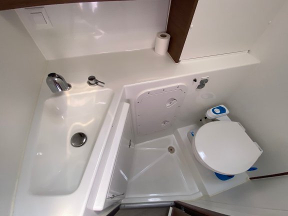 Image of Day Dream yacht #13