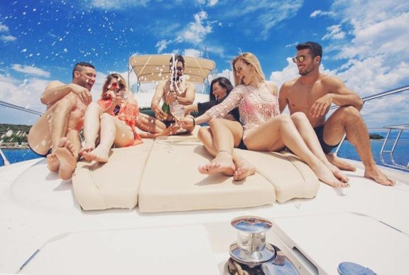 Image of Unplugged *2018 in charter yacht #12