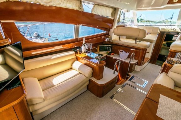 Image of Unplugged *2018 in charter yacht #18