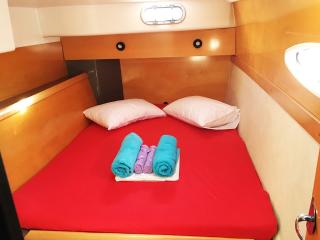 Image of Victoria yacht #14