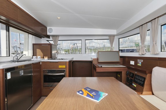 Image of La Luna yacht #15